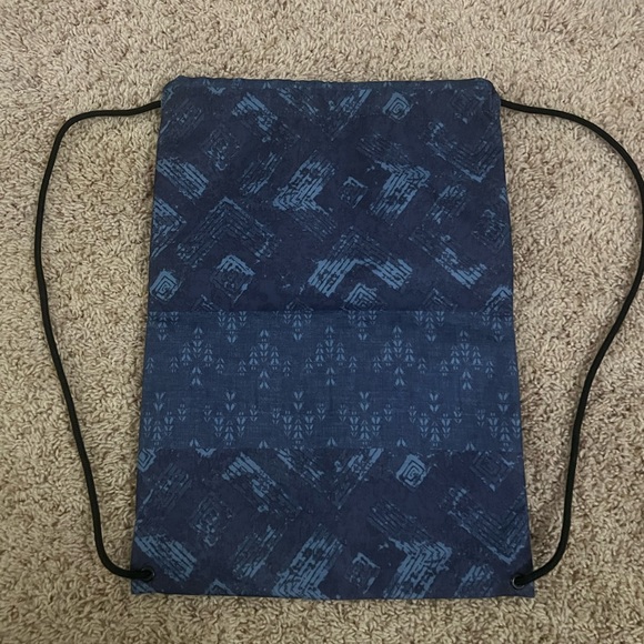 Columbia Navy Patterned Drawstring Backpack - Picture 2 of 4